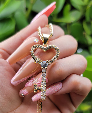 Key to My Heart Necklace [Heart & Key]